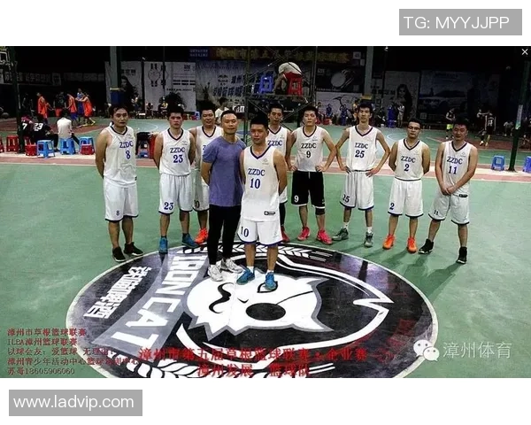 赛后分析：上海篮球队与杭州篮球队的表现与状态对比探讨