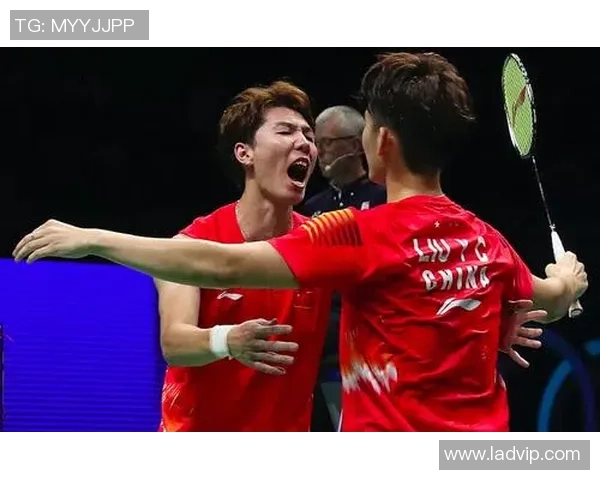 西安羽毛球队实力解析:如何在全国赛场上崭露头角 西安羽毛球队实力解析:如何在全国赛场上崭露头角